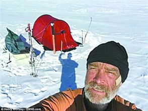 独自徒步71天英国探险家魂断南极